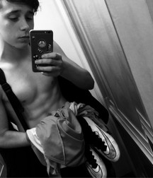selfies 7 577fbaf791b01.jpg