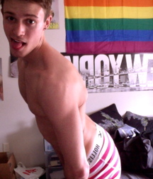 shirtless showoffs 5788f5364c430.jpg