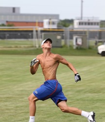 shirtless athletes 5790e9d3bc3bc.jpg