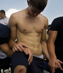 shirtless athletes 5790e9d66cbce.jpg