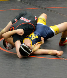 wrestlers mix 5791369a8617c.jpg