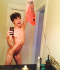 shooting his screen saver 579a133cd16d9.jpg