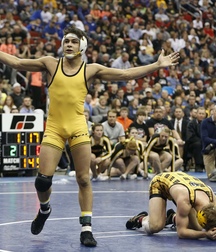 on the mat 579f4a2c78cce.jpg
