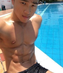 asian shirtless 57a751595d6e5.jpg