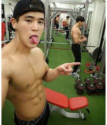nips and pecs 57b06caed2128.jpg