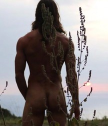 loving long hair lads 5961850d27a56.jpg