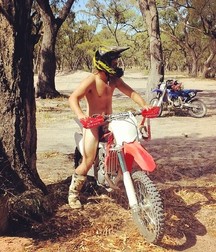 nude mix 598065c5c7b53.jpg