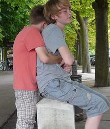 affectionate twinks 598602953835e.jpg