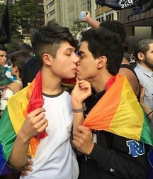 affectionate twinks 5986029c89d2c.jpg