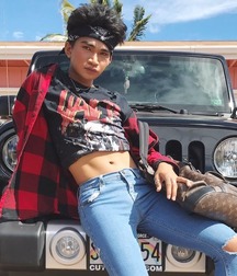 bare midriffs 5987b92c24bd7.jpg