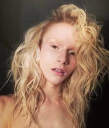 for long haired lovers 5987b9f270efc.jpg