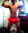 shirtless long haired 599f28b54a94e.jpg