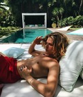 shirtless long haired 599f28c20db9b.jpg