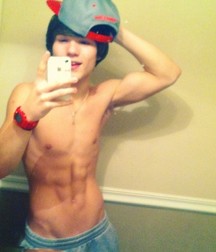 picturing him 59a04d7d6b162.jpg