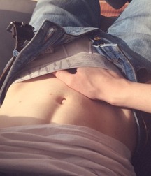 exposing abs 59ade0913b6c1.jpg