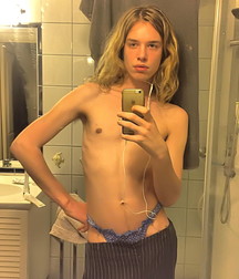 lovely long haired  59ae936073761.jpg
