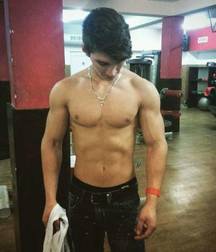 flexing for you 59b14ea08842e.jpg