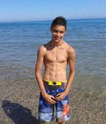beach bros 59b1df7cd73bd.jpg