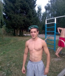more lads with lids 59c01b0ce98dd.jpg