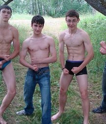 topless twinkie troups 59c44eb03c629.jpg