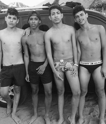 topless twinkie troups 59c44eb4754d9.jpg