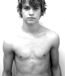 tinted twinks 59d5206038d18.jpg