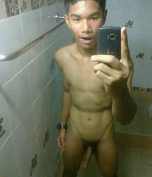 penis posting 59d77f9fb20bb.jpg