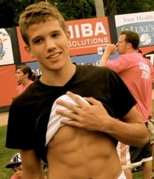 abs show 5a203fb7874a5.jpg