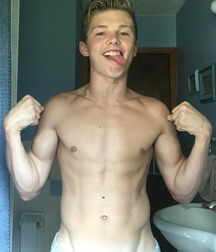 flex for the camera 5a25c02f85efc.jpg