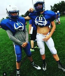football hotties 5a2b3e2d987d2.jpg