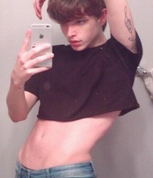 half shirt hotties 5a36598a56c67.jpg