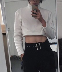 half shirt hotties 5a36598c5c613.jpg