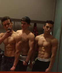 guys with guys 5a3ac901392c8.jpg