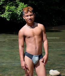 bulging bros 5a4ba6a822425.jpg