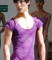 bulging bros 5a4ba6afa3b29.jpg