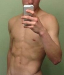 selfies set 5a536a21ee43c.jpg