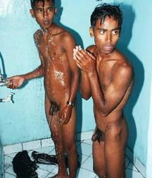 boys of india 5a536b0c47f60.jpg