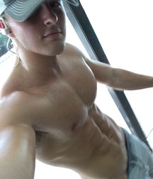 capped hotties 5a60e04c98cab.jpg