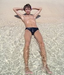 more mounds of manhood 5a633b61c68d8.jpg