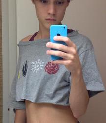 half shirted hotness 5a6e7fa4136a8.jpg