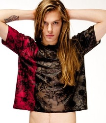 half shirted hotness 5a6e7fa92a1b4.jpg