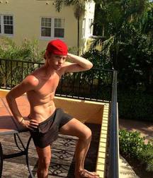 capped boy toys 5a711f297d05b.jpg