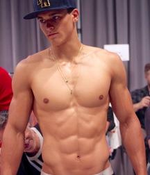 capped boy toys 5a711f34b1709.jpg