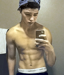 toned twinks tummies 5a712f03df7eb.jpg