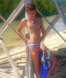 sandy studs 5a74862c76216.jpg