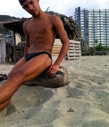 sandy studs 5a74863151265.jpg