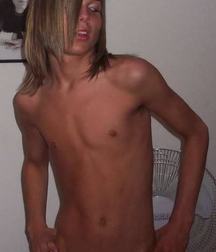lovely long haired twinks 5a771914bf384.jpg