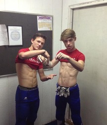 bros barechested 5a7899875d6ef.jpg