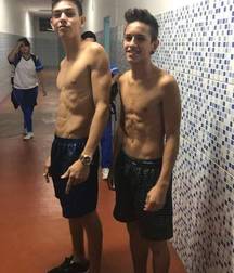 bros barechested 5a789988388f7.jpg