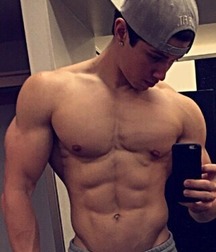 sweet and shirtless 5a7b6c0046cb2.jpg